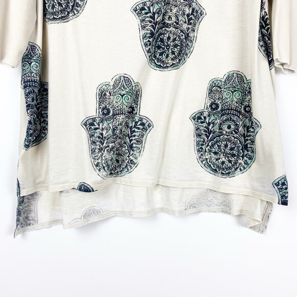 Chaser Hamsa Hands Graphic Oversize T-Shirt Off White Womens Size Small - Picture 5 of 12